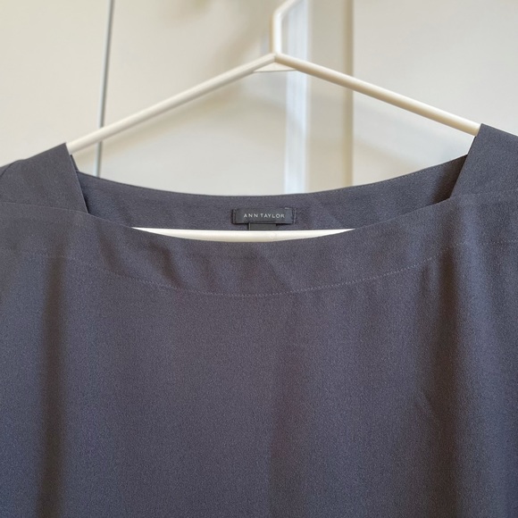 Boat Neck Ann Taylor Top - Picture 2 of 3